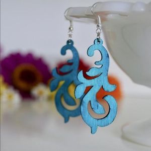 NWT Popular Turquoise Laser Cut Wooden Earrings